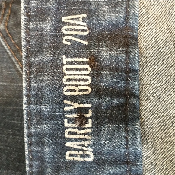 Avenue barely boot cut jeans 20A - Picture 4 of 10